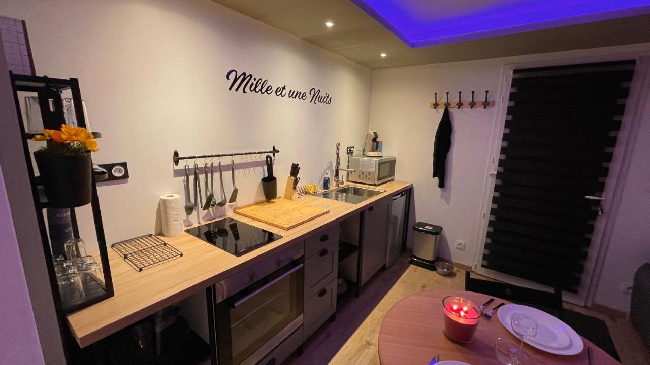 Mille Et Une Nuit, Appartement Classe 3 Etoiles En Rdc Avec Exterieur Et Parking Dole Ngoại thất bức ảnh
